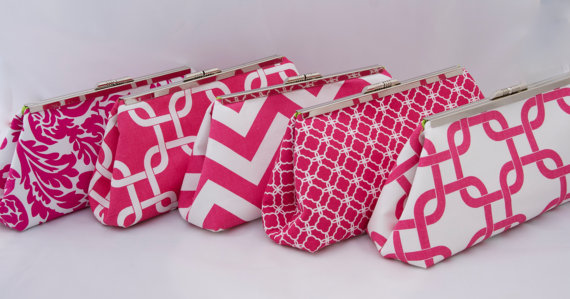 Свадьба - Set of (5) Bridesmaids Clutches in fuschia pink. Wedding Party Gift design your own Clutch or set of clutches as Bridesmaids Gift