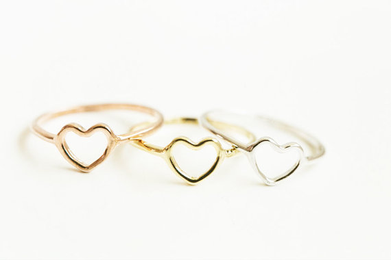 Mariage - Cute heart knuckle ring,knuckle ring,pinky ring,,mid ring,midi ring,mid knuckle ring,mid rings,bridesmaid  rings,gold knuckle ring ,SKD374