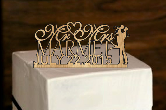 زفاف - fall sale Rustic Wedding Cake Topper - Personalized Monogram Cake Topper - Mr and Mrs - Cake Decor - Bride and Groom
