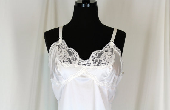 Mariage - Vintage Full Slip White Sears "The Doesn't Slip" Size 38 Tall