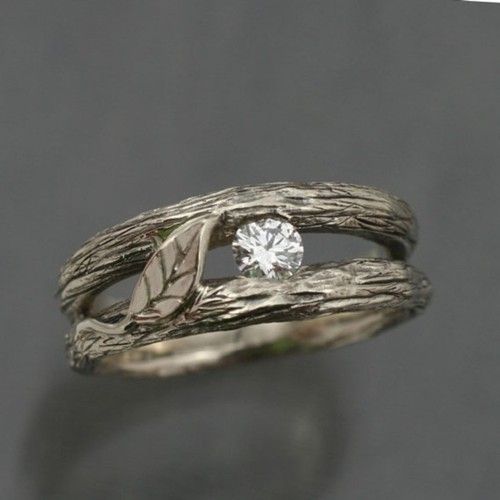 Wedding - SOLITAIRE LEAF And White Sapphire, A Twig Ring In Sterling Silver