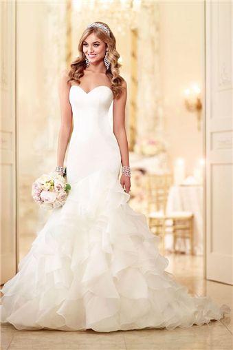 Hochzeit - # Dresses Shoes Bags And Bling!