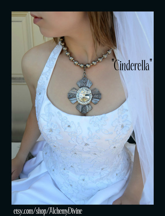 زفاف - Bridal Necklace, Statement, Rhinestone, Maltese Cross, Wedding jewelry By Alchemy Divine Couture