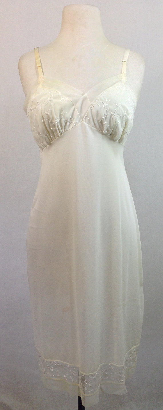 زفاف - Vintage Lingerie: 50s Ivory White Dress Slip Camisole with Sheer Chiffon Lace & Embroidery Size 6/7