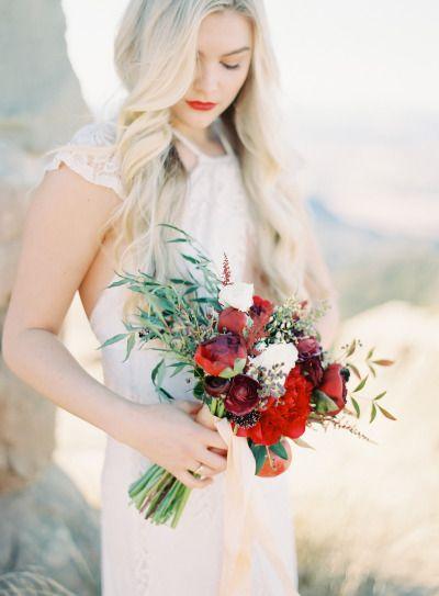 Hochzeit - Romantic Santa Barbara Bridal Shoot