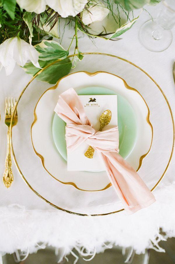 Mariage - 25 Lovely Mint And Gold Wedding Ideas