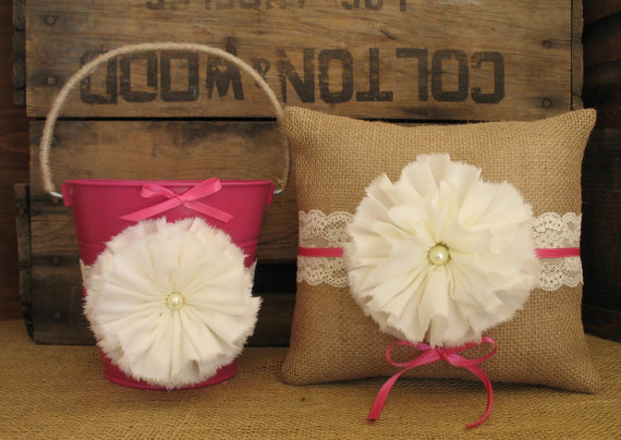 Mariage - Ring Bearer Pillow And Flower Girl Basket Set, Fuschia Wedding, Flower Girl Bucket, Rustic Wedding, Pink Flower Girl Basket And Ring Pillow