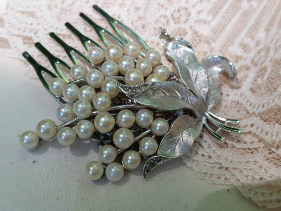 Mariage - Vintage Hair Comb Bride Bridal Hair Accessories Victorian Rustic Shabby Chic Classic Mother Crystal Paste Stones Country Barn Wedding