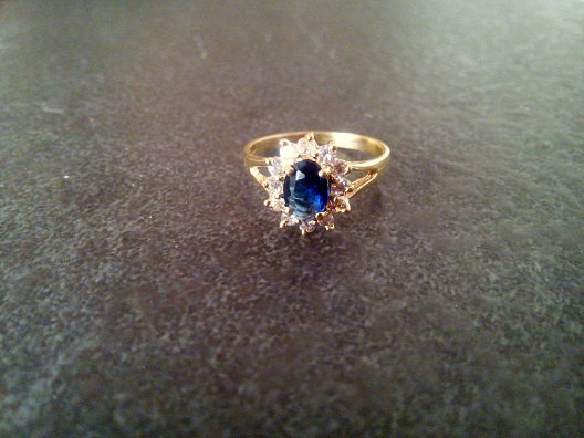Hochzeit - SALE! Engagement Ring,Gold ring, Kate Middleton ring, Princess Diana ring, Royal gemstone ring, Wedding from Prince William,