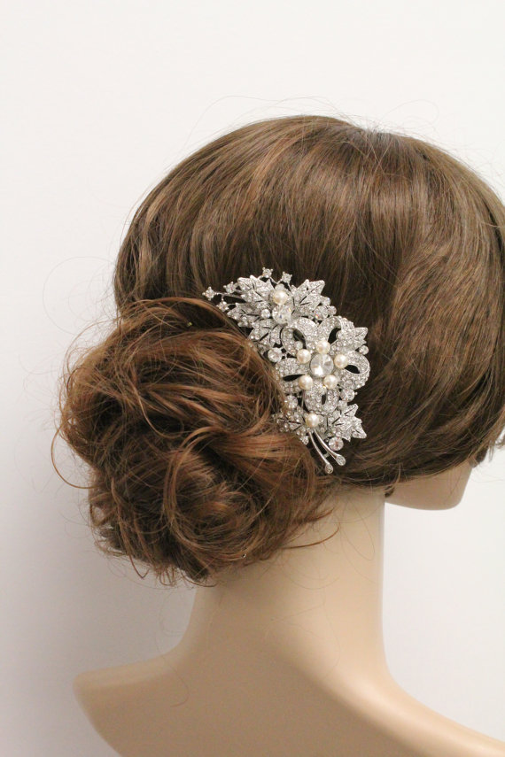 Mariage - Vintage Inspired Pearls wedding hair comb,wedding hair accessory,pearl bridal comb,wedding hair piece,bridal hair comb,crystal wedding comb