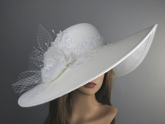 Mariage - Off White Church Wedding Hat Head Piece Kentucky Derby Hat White Bridal Coctail Hat Couture Fascinator  Bridal Hat