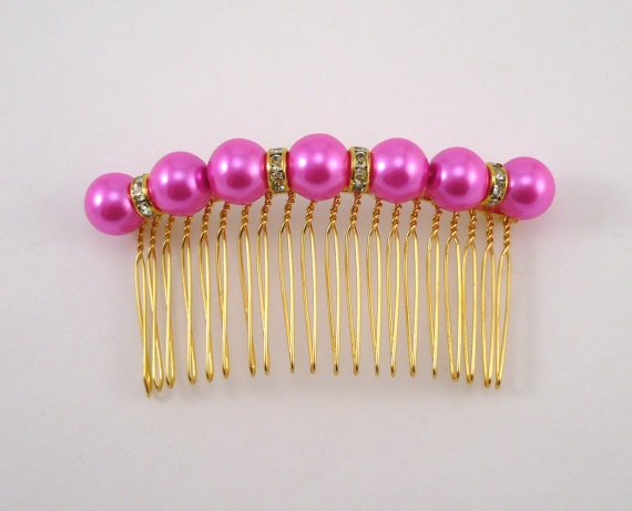 زفاف - Hot Pink Bridal Pearl & Rhinestone Large Gold Hair Comb, Hot Pink Pearl Bridesmaid Hair Comb, Hot Pink Large Gold Hair Veil Comb