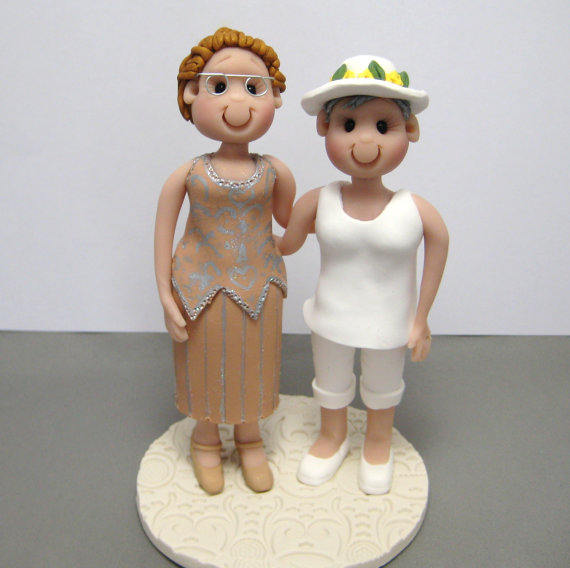 Hochzeit - Reserved for Lynn balance due for custom Wedding Cake Topper