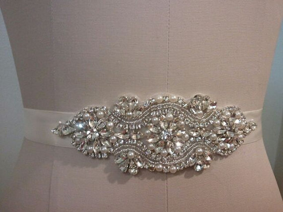 زفاف - Wedding Belt, Bridal Belt, Sash Belt, Crystal Rhinestone & Off White Pearls  - Style B2000990