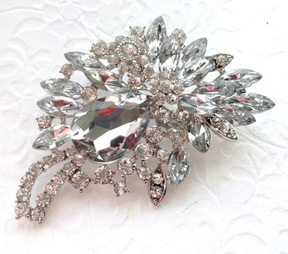 Свадьба - Extra Large Rhinestone Brooch Flatback Embellishment or Pin Clear Rhinestone Crystal Flower Broach for Wedding Brooch Bouquet Sash DIY   sc2