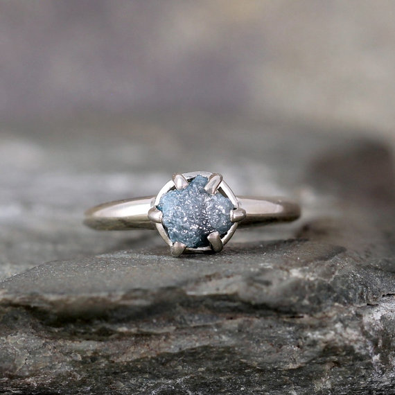 Mariage - Raw Blue Diamond Ring - Uncut Rough Blue Diamond - Conflict Free Diamond - Engagement Rings - April Birthstone - Blue Gemstone Ring - Rustic