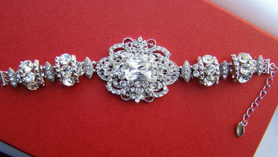 Hochzeit - Vintage Bracelet, Victorian Brooch Bracelet, Cubic Zirconia Bracelet, Bridal Bracelet, Wedding Jewelry, Rhinestone Bracelet, BELLA
