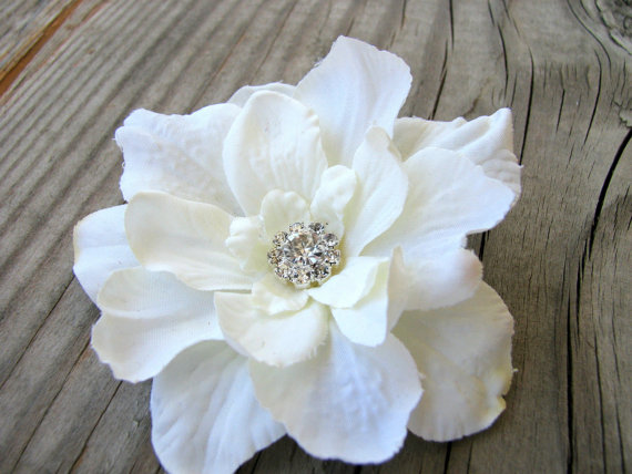 Wedding - Bridal Ivory Flower, Flower Hair Clip, Flower Fascinator, Wedding Hair Piece, Hair Pin Accessory, Brilliant Rhinestone, Wedding Accessory