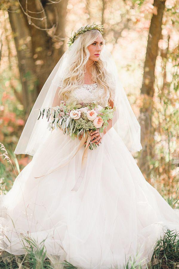 Mariage - Blush And Rose Gold Woodland Wedding Shoot