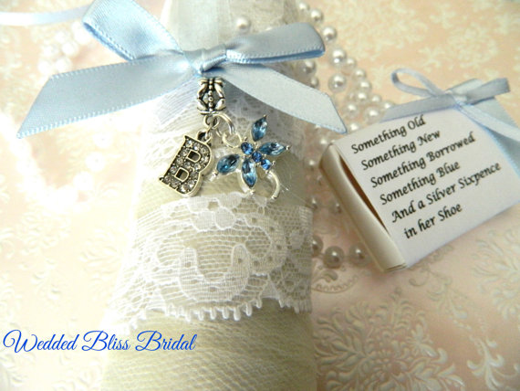 زفاف - Wedding Bouquet Initial charm - "something Blue" Bow - Bride's Initial - keepsake Box - Bridesmaid's Gift