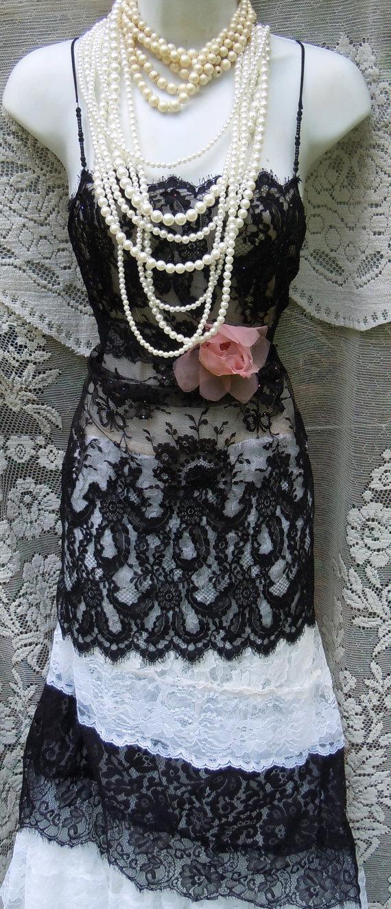 Mariage - White black wedding  dress lace fairytale  vintage  bride outdoor  romantic medium by vintage opulence on Etsy