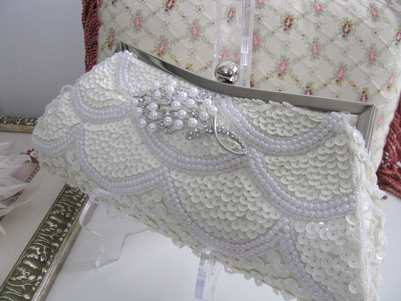 زفاف - Faux Pearl Sequin with Removable Brooch accent Ivory Wedding Bridal Bag Clutch Formal Wear