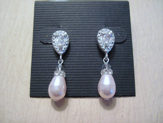 Wedding - Pink Pearl Bridesmaid Earrings/ Bridal Jewelry/ Bridesmaid Jewelry/ Cream Pearl Earrings/ White Pearl Earrings/