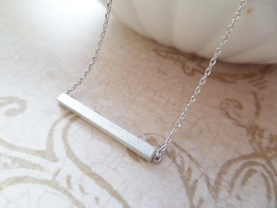 زفاف - Silver bar necklace...dainty handmade necklace, everyday, simple, birthday, wedding, bridesmaid jewelry