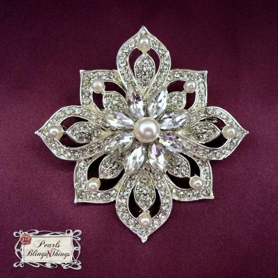 Свадьба - 1 Ex-Large Crystal OR Pearl Rhinestone SILVER or GOLD Square Brooch Embellishment Brooches Bouquet Sash Wedding Dress