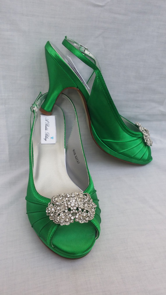 Wedding - Wedding Shoes Kelly Green Bridal Shoes Sling Back Shoes Vintage Inspired Brooch Over 100 Custom Color Choices