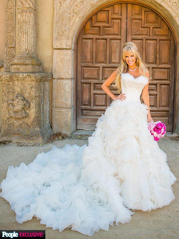 Wedding - See Home & Family Star Paige Hemmis's Gorgeous Fairytale Wedding Dress (Exclusive)