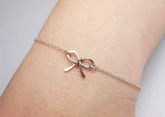 Hochzeit - Tiny Bow Bracelet, Chain, Sterling Silver - For Her, Mother gift, Anniversary, Wedding Bridesmaid Gift, Dainty Delicate Jewelry
