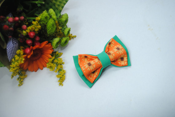 Hochzeit - Embroidered green orange men's bowtie Sunflower pattern Pretied bow tie Groomsman bow tie bowtie men bow tie women bow tie unisex gifts Kids