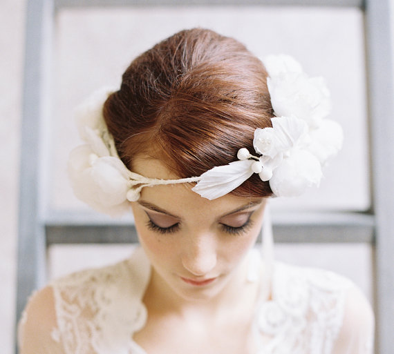 Mariage - Wedding silk flower crown ribbon bridal veil - Style no. 1957 Hearts Affection