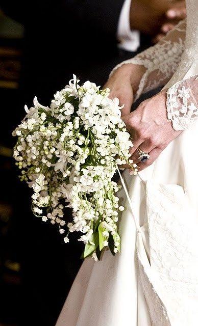 Hochzeit - FASHION   - ROMANCING THE BRIDES