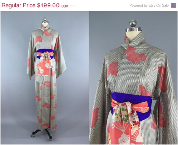 زفاف - SALE - Vintage Kimono / Silk Kimono Robe / Dressing Gown / Long Robe / Wedding Lingerie / Downton Abbey / Art Deco Kimono / Silver Kimono