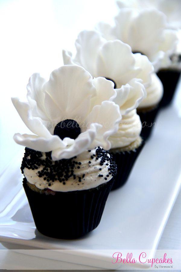 Mariage - Beautiful Cupcakes And Cookies