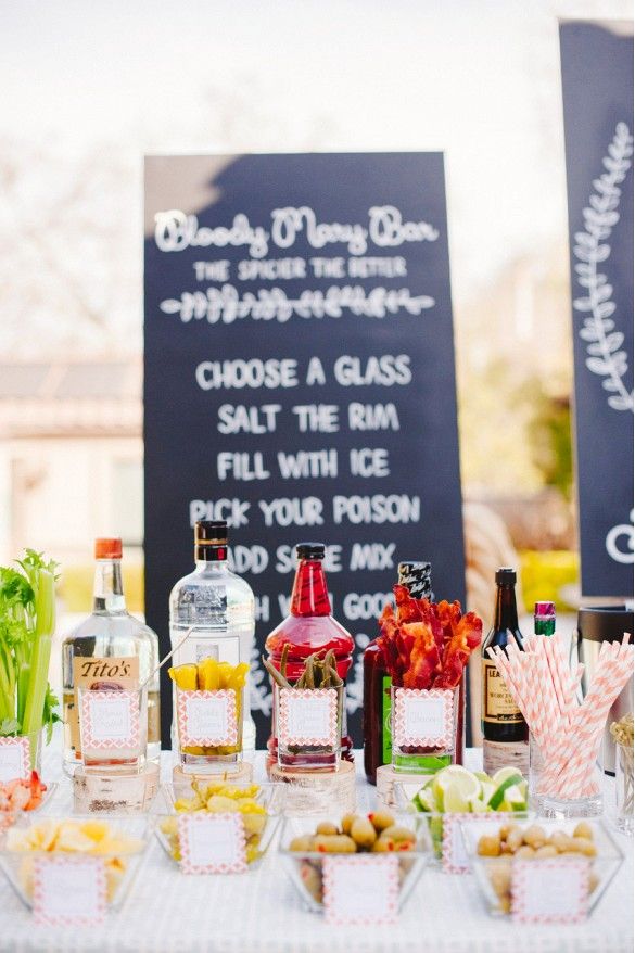 Свадьба - 16 DIY Food And Drink Stations For Your Next Party
