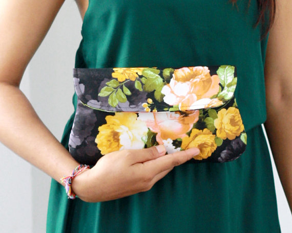 Hochzeit - Cotton clutch, black and yellow flower bridesmaid clutch, bridesmaid gift, clutch purse