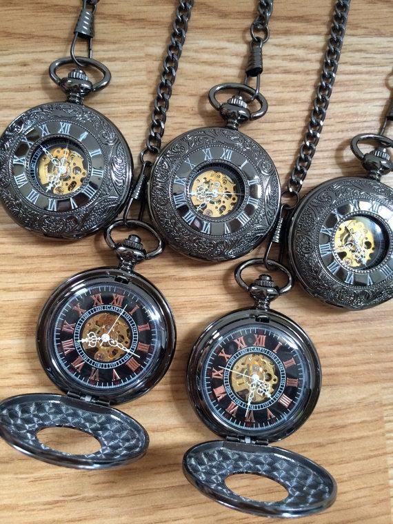 Mariage - Wedding Set of 5 Pocket Watches with Chains Gunmetal Black Personalized Engravable Wedding Pocket Watch Groomsmen Gift