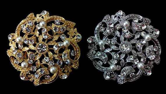Mariage - Crystal Bridal Brooch, Rhinestone Broach, Flower Sash Pin, Swarovski Pearl Brooch, Dress Jewelry, LUXE (1 piece)