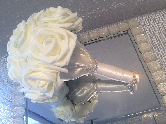 Wedding - HOLLYWOOD glam bridal brides / bridesmaid bouquet with bling gem brooch handle