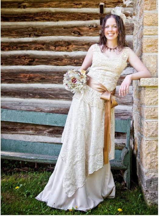 Wedding - Vintage Handmade Bridal Gown Wedding Dress Lace Corset Top