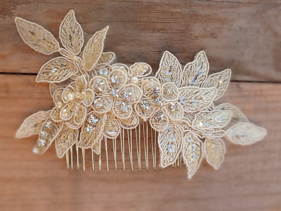 Hochzeit - Champagne bridal lace hair comb - bridal hair comb - bridal lace headpiece - bridal headpiece - wedding - FREE SHIP