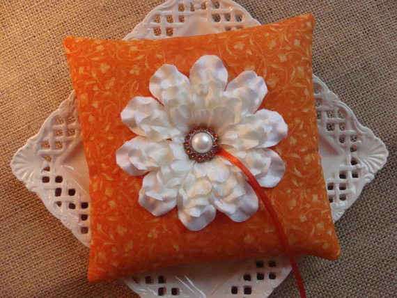 زفاف - Wedding Ring Bearer Pillow - White Zinnia on Orange