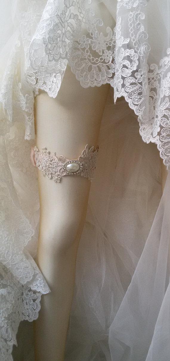 زفاف - Wedding leg garter, Wedding Garter, Pink Ribbon Garter , Wedding Accessory, İvory Lace accessories, Bridal garter