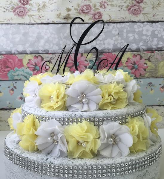 Wedding - Custom Wedding Cake Topper - Cake Topper - Mr and Mrs - Cake Decor - Bride and Groom