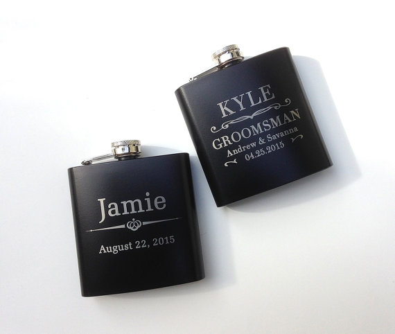 Hochzeit - Groomsmen Gift, Engraved Hip Flask, Groomsmen Flask, Personalized Flask, Best Man Gift, Bridal Party, Wedding Party Gift, 1 Flask