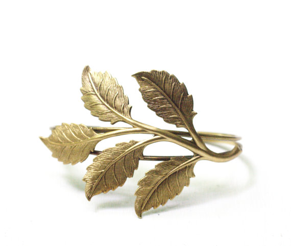 Hochzeit - Leaf bracelet brass woodland leaves branch natural bridal elegant vintage style