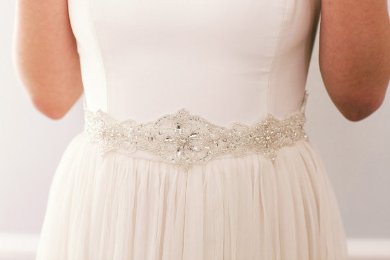 Свадьба - Delicate Crystal Bridal Sash with Intricate Beading, High Quality Rhinestone Bridal Belt 
